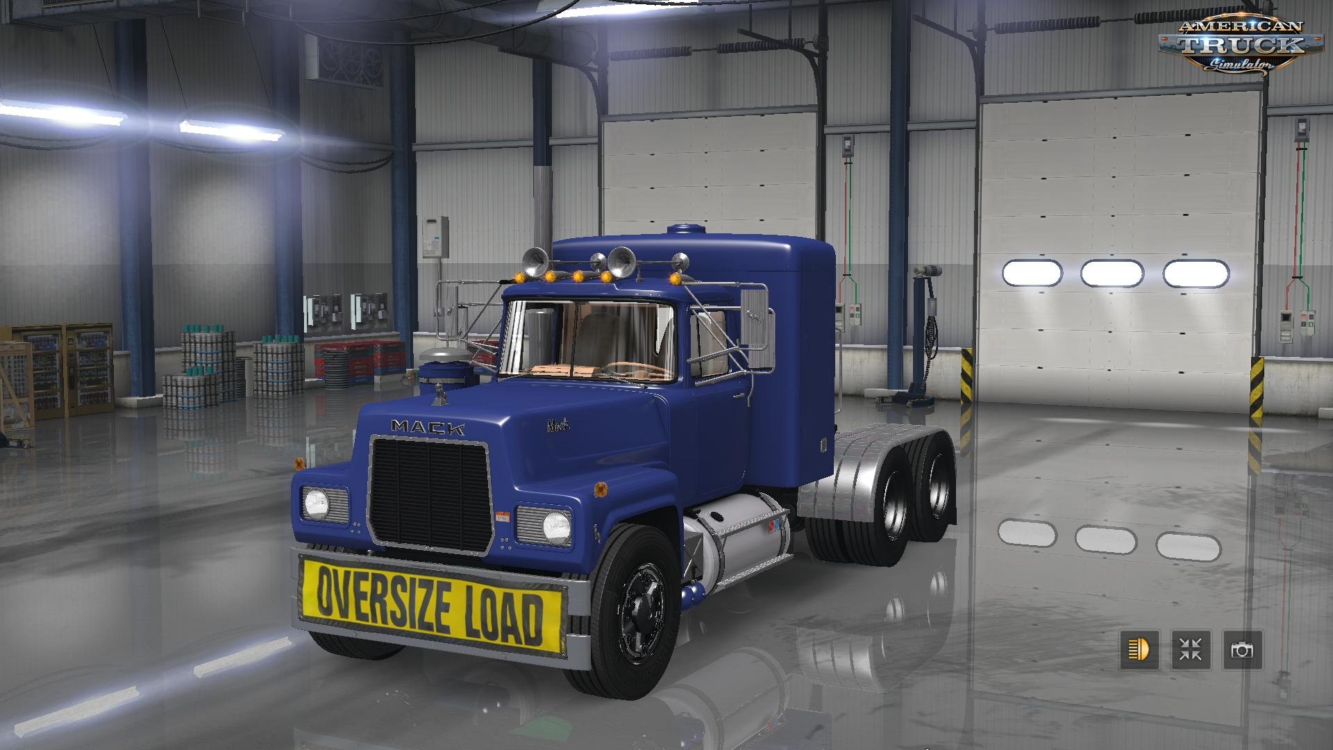Mack RS 700 and RS 700 Rubber Duck version [1.31.x]