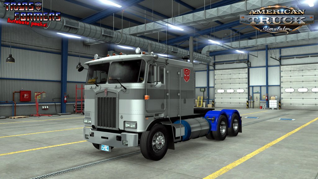 Optimus Prime Skin for Freightliner FLB v1.0 (1.37.x)
